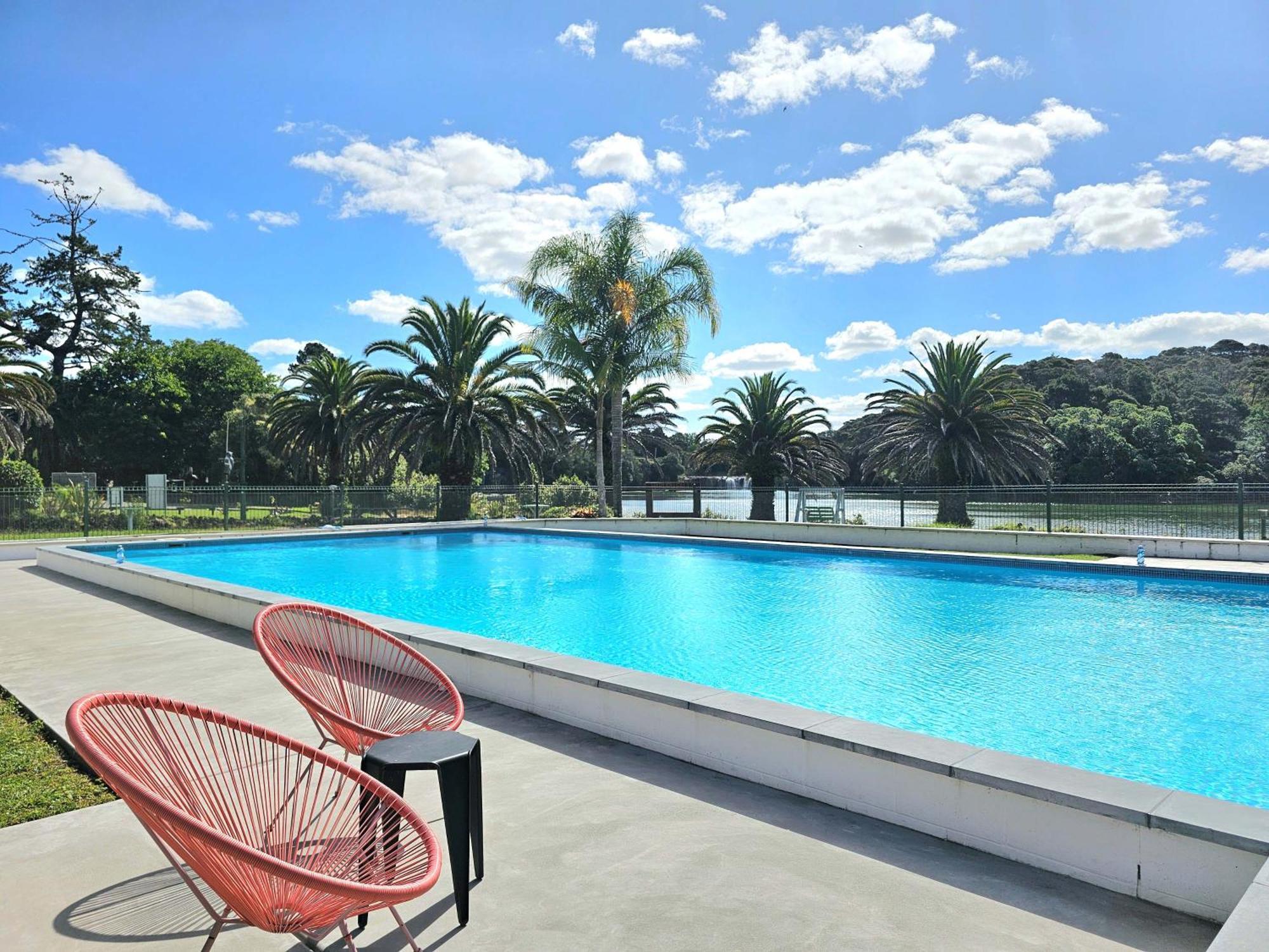Haruru Falls Motel & Conference Centre パイヒア エクステリア 写真