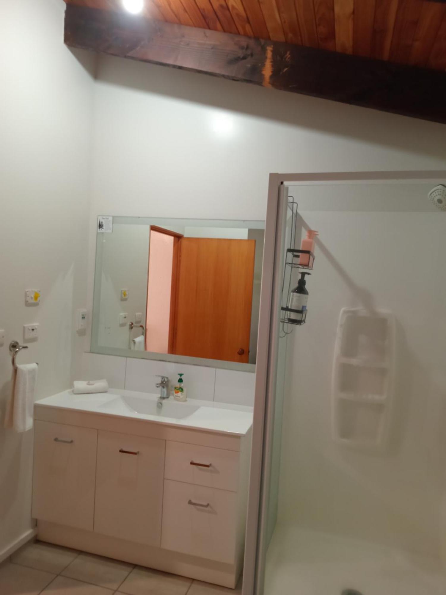 Haruru Falls Motel & Conference Centre パイヒア エクステリア 写真