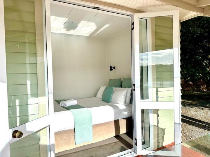 Haruru Falls Motel & Conference Centre パイヒア エクステリア 写真